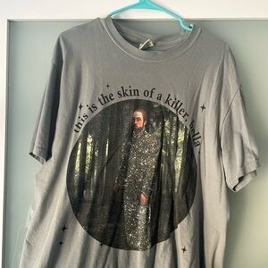 This is the skin of a killer Bella graphic tee